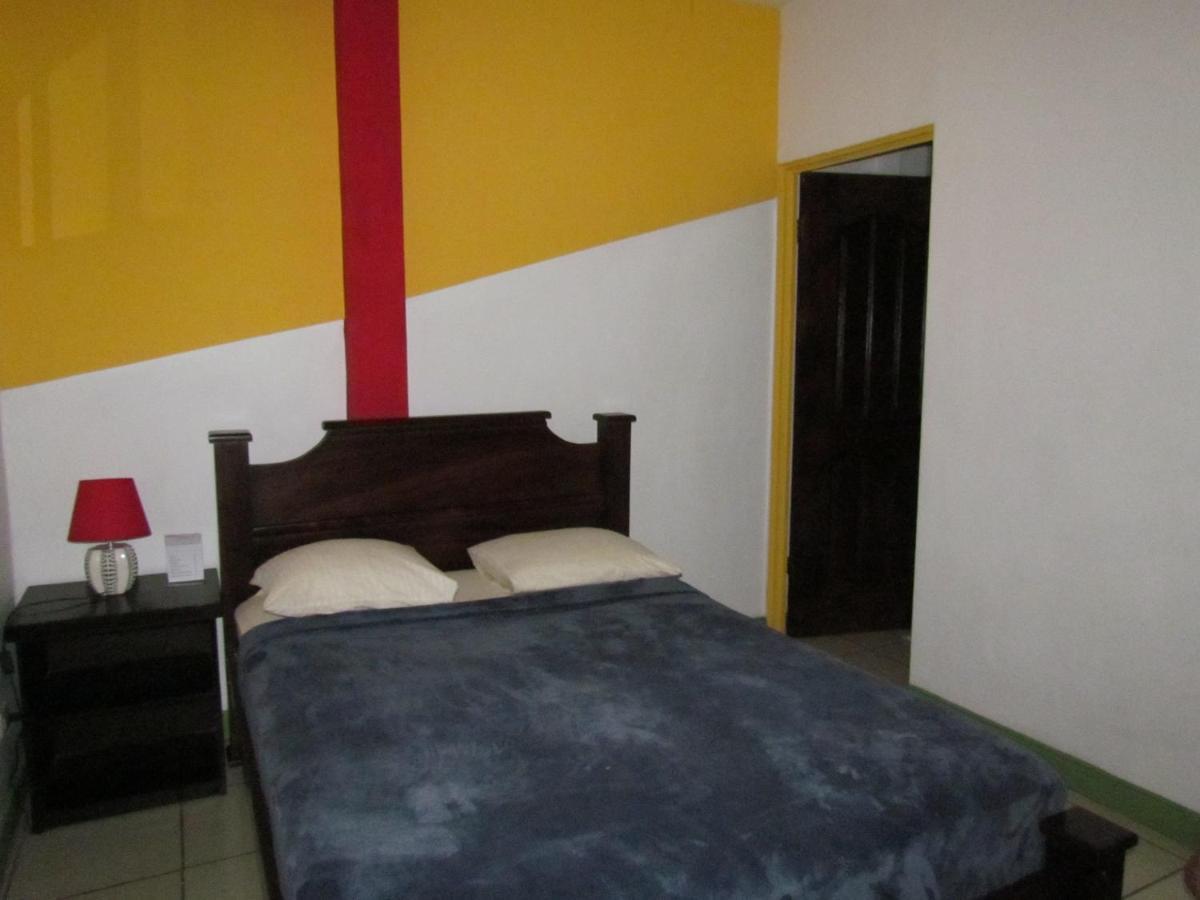 Hostel Shakti San Jose  Ngoại thất bức ảnh